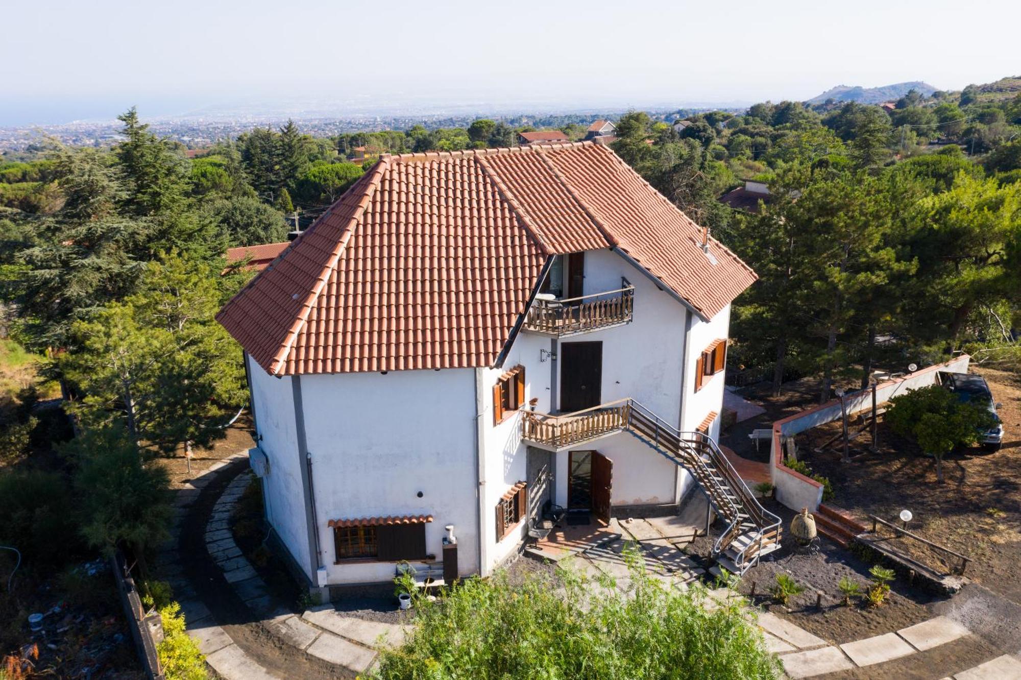 Villa Joele Nicolosi Exteriör bild