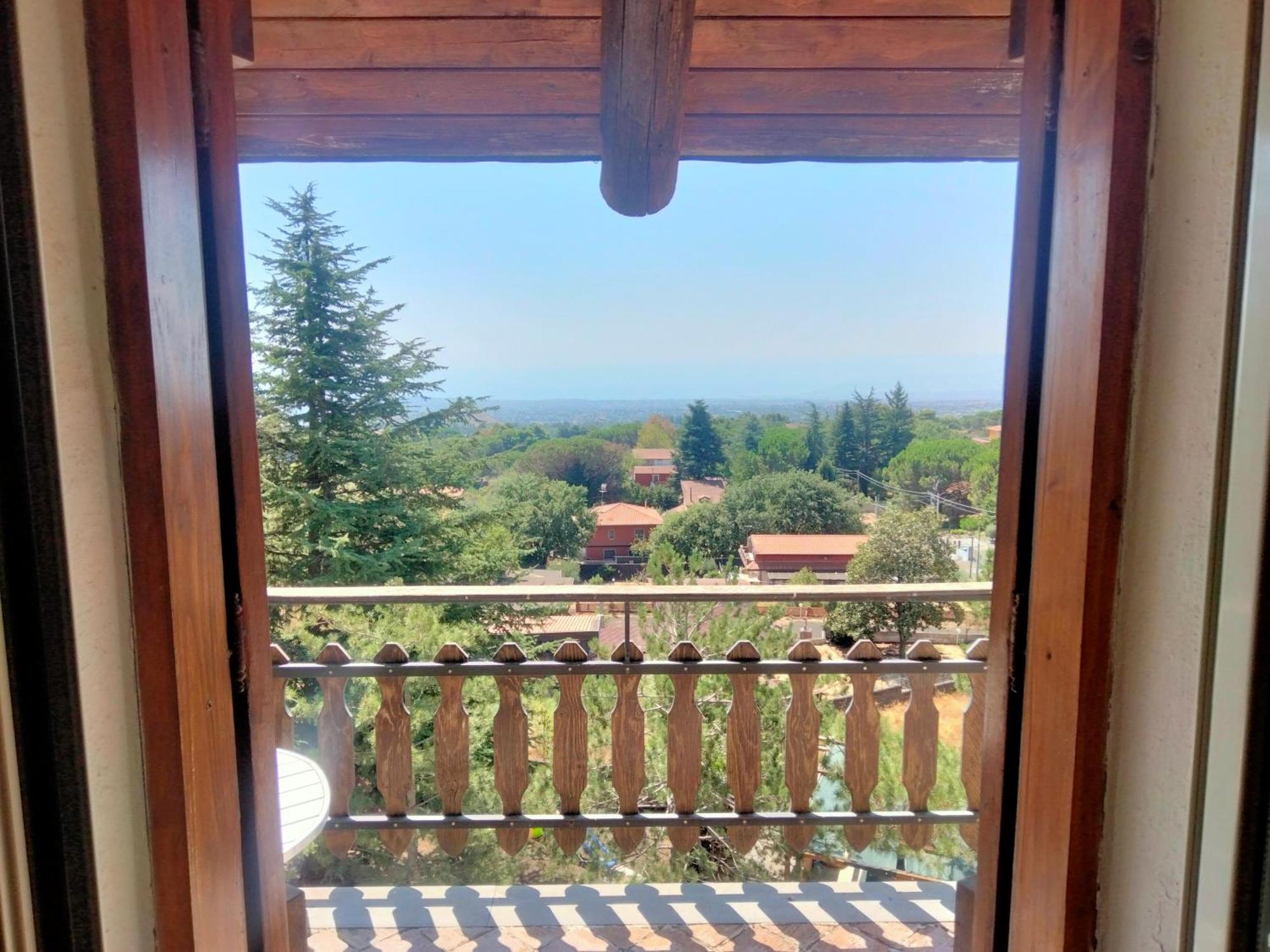 Villa Joele Nicolosi Exteriör bild